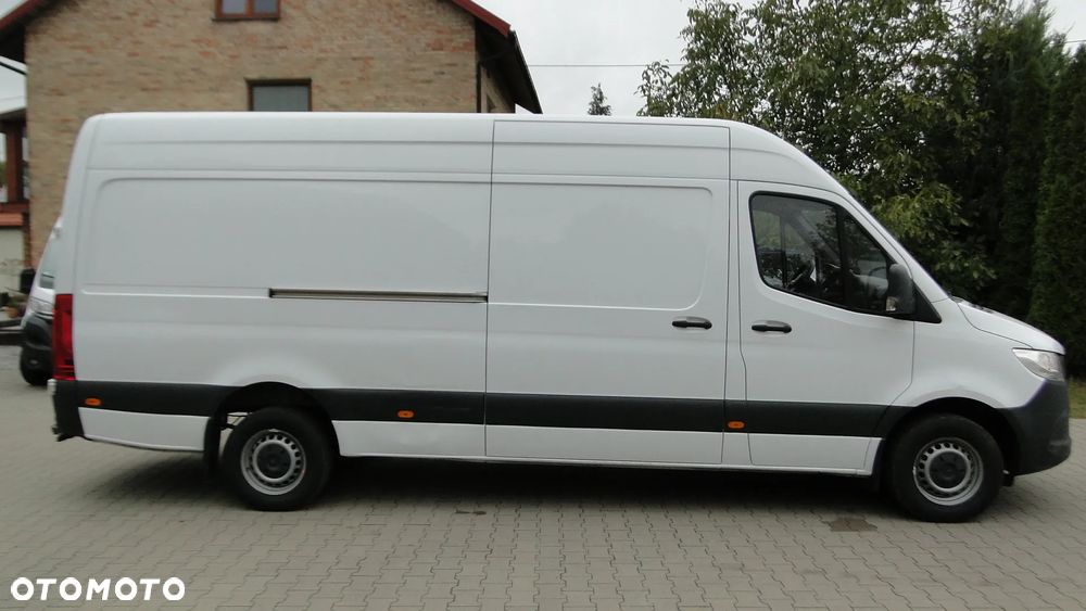 Mercedes-Benz SPRINTER - 9