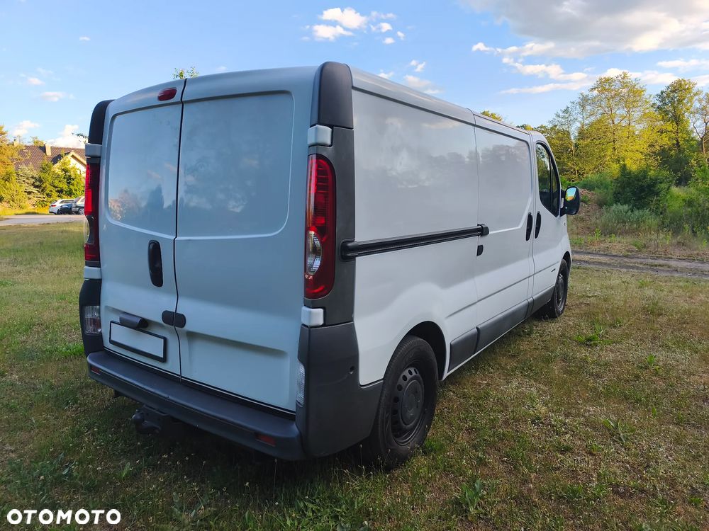Renault TRAFIC - 11