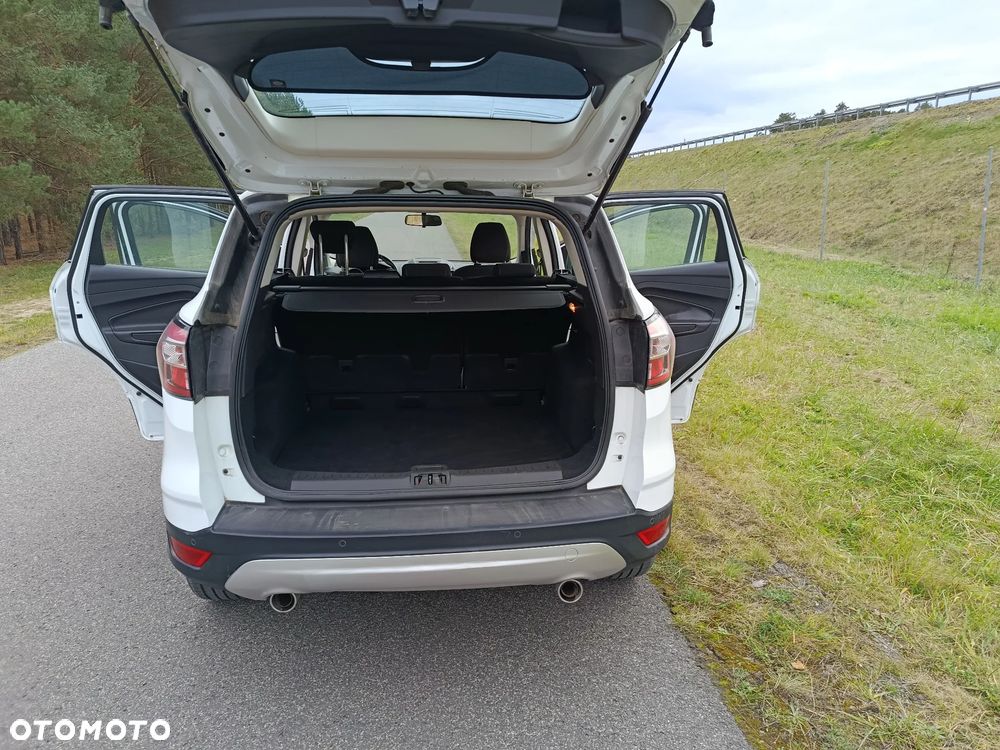 Ford Kuga 1.5 TDCi FWD Edition - 14