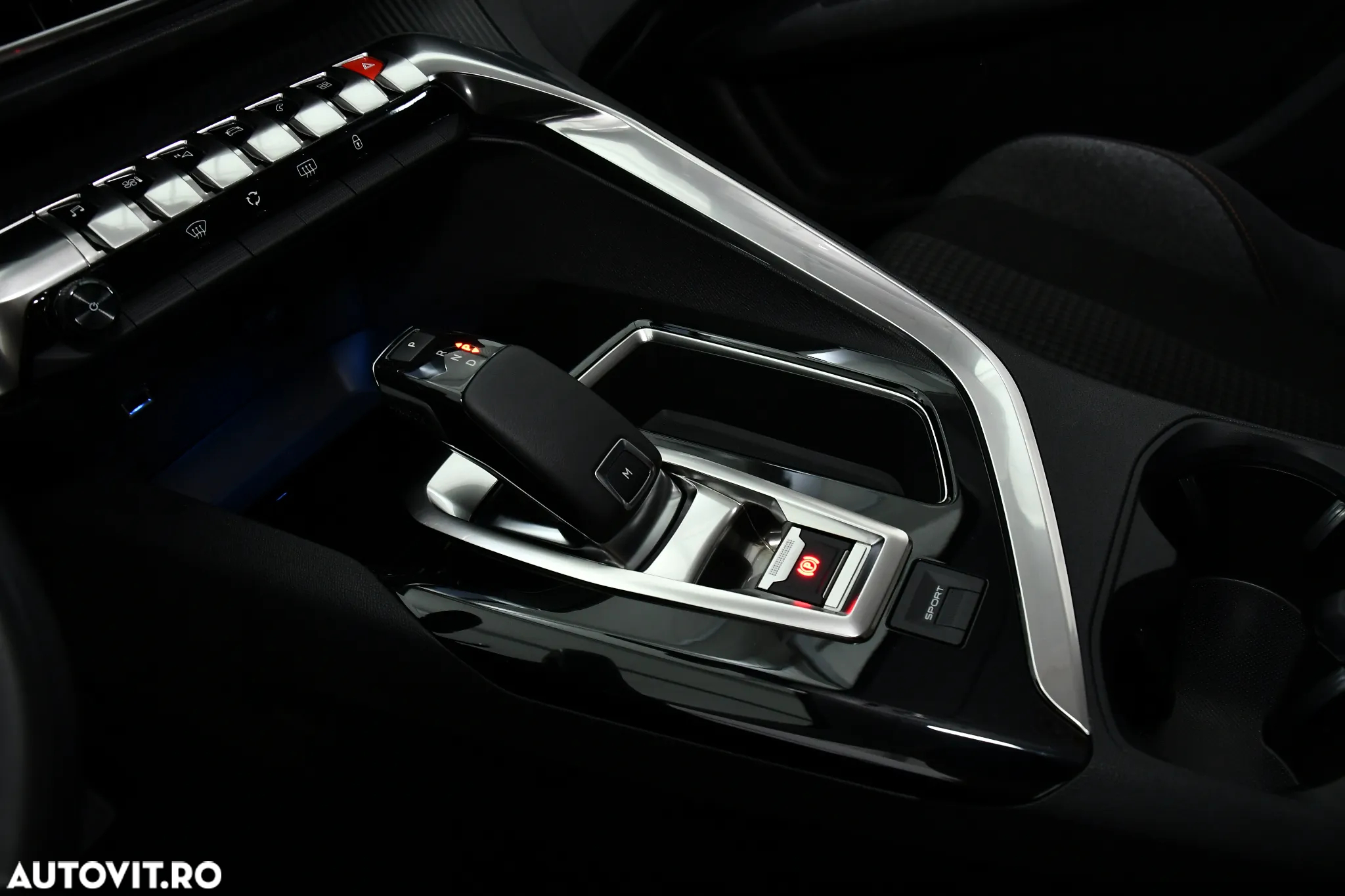Peugeot 3008 - 16