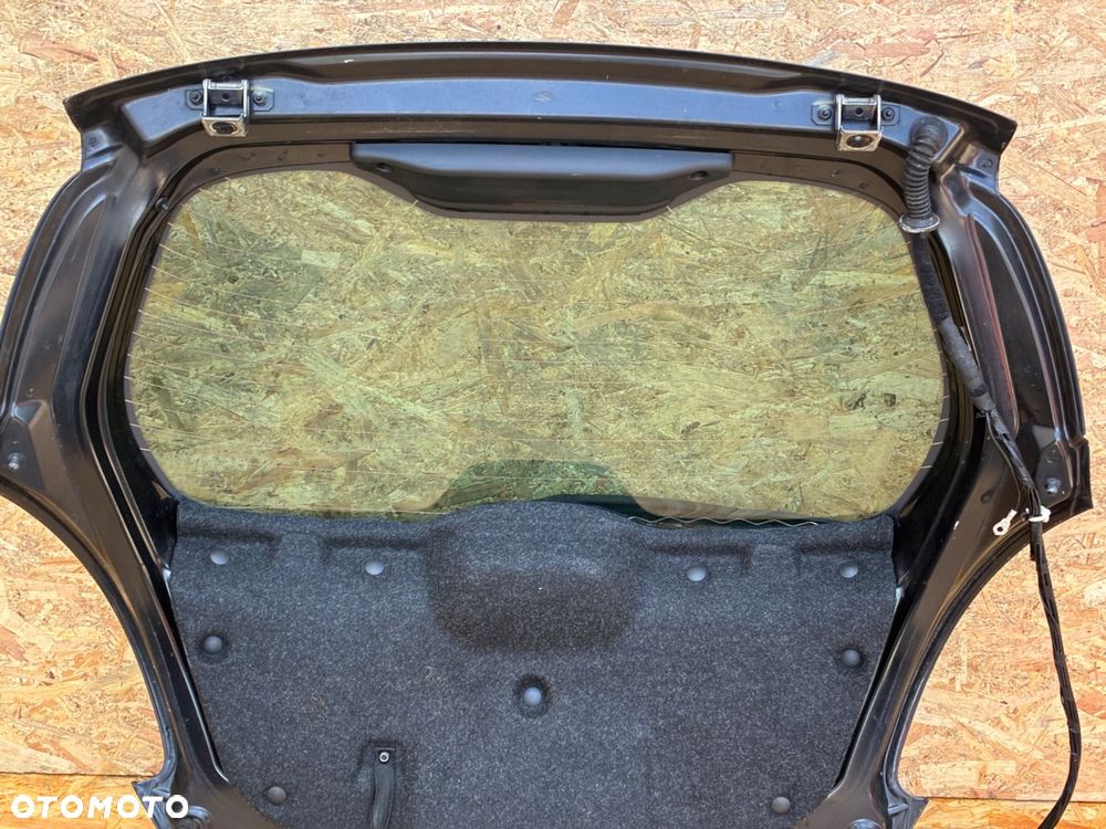 Ford Ka kod Lak. 90 KLAPA BAGAŻNIKA KLAPA TYŁ - 12