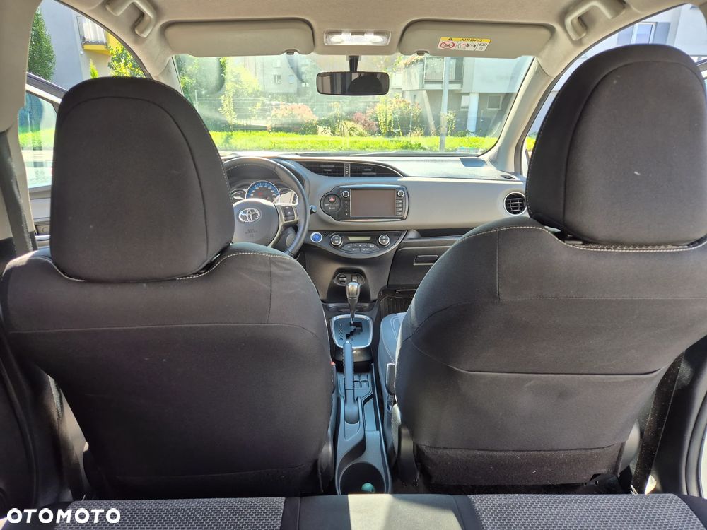 Toyota Yaris - 15