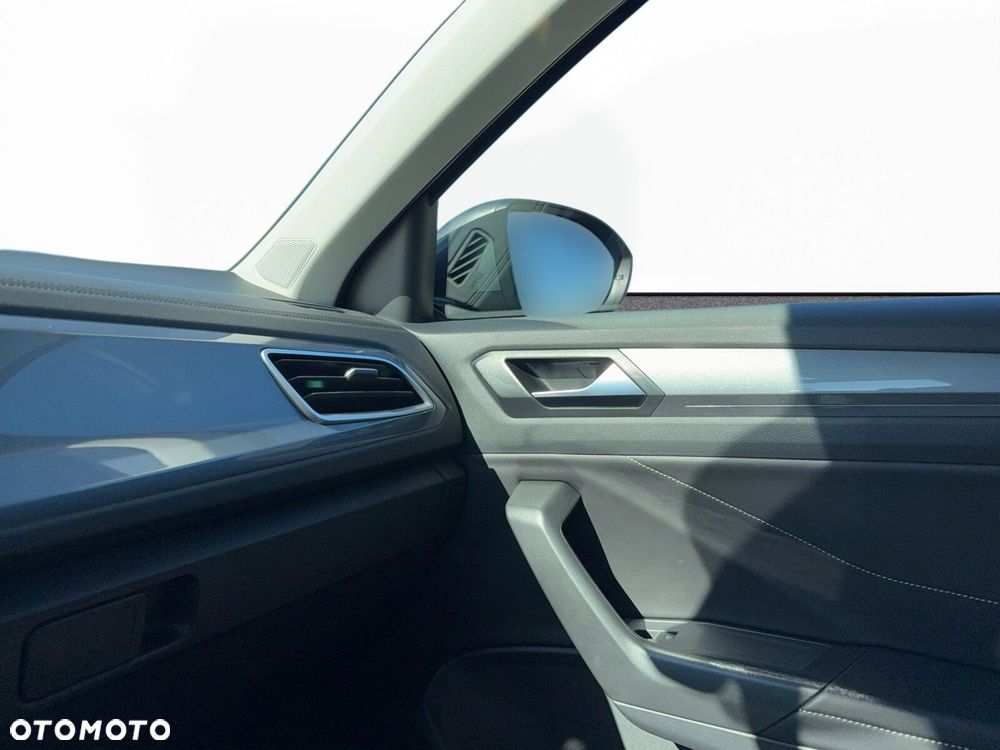 Volkswagen T-Roc 1.5 TSI Style - 28