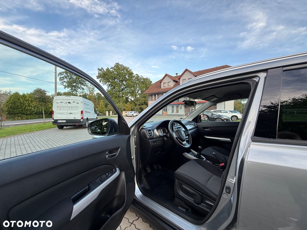 Suzuki Vitara 1.6 Premium 4WD - 13