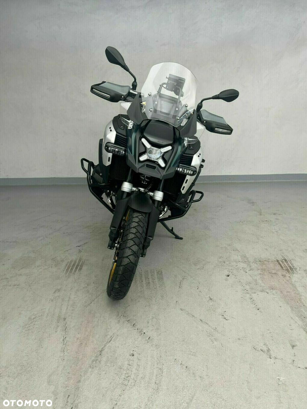BMW R - 6