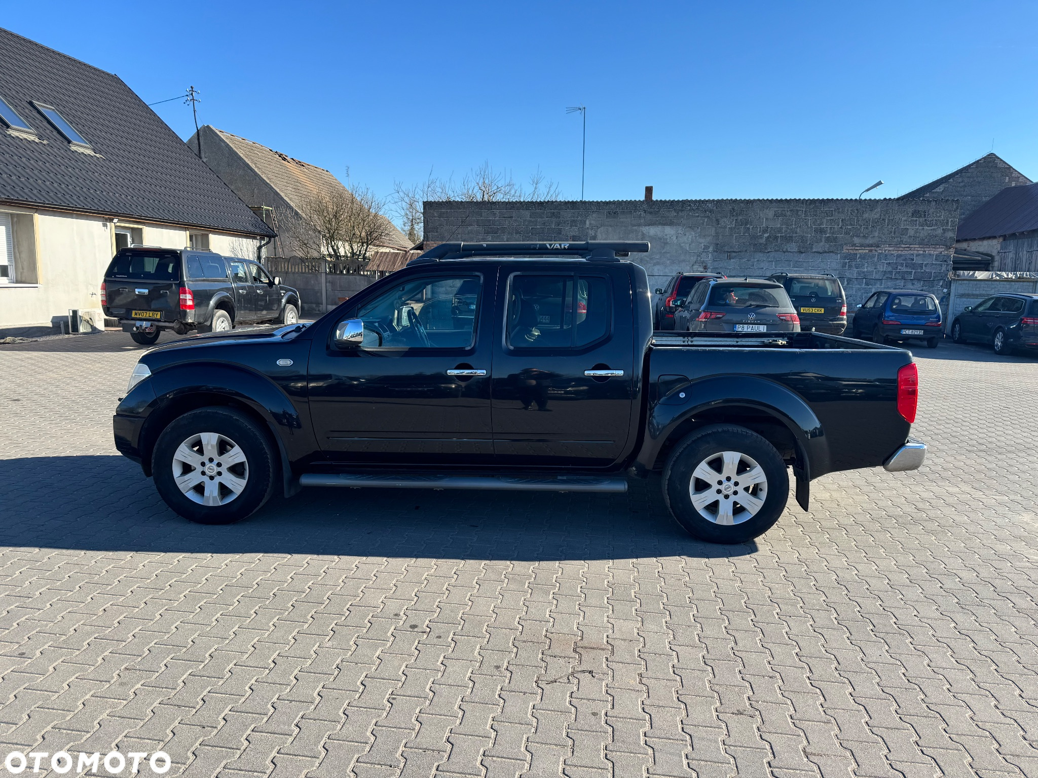 Nissan Navara 2.5 TDi Base / XE - 21