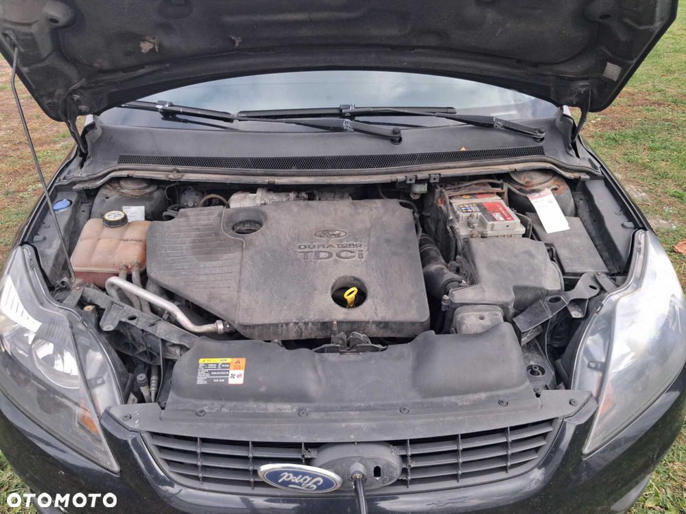 Ford Focus - 8