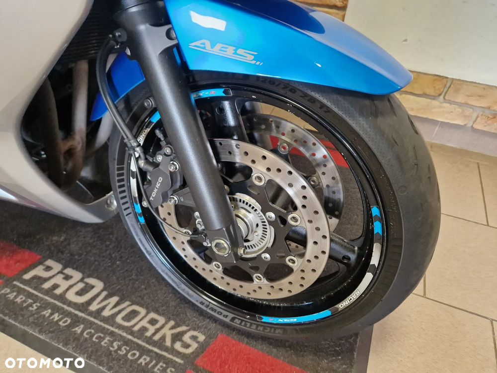 Suzuki GSX-F - Katana - 24