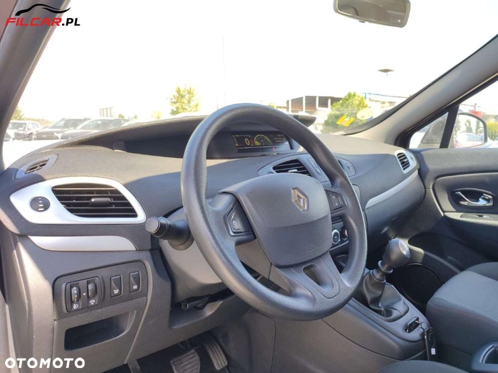 Renault Grand Scenic - 5