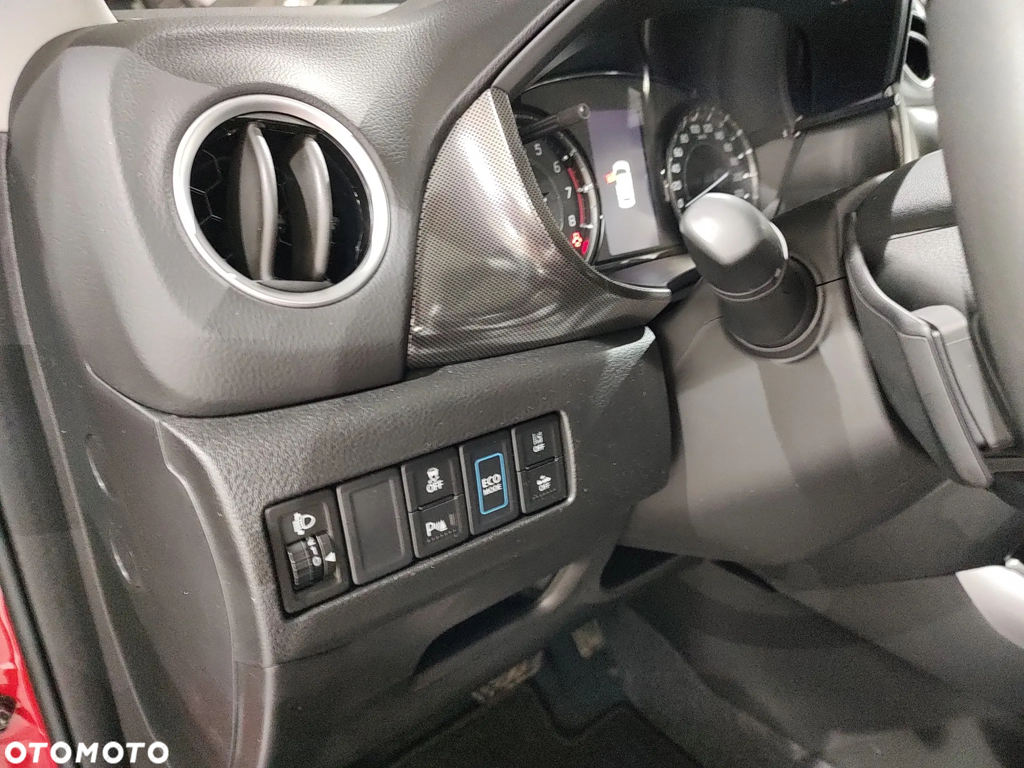 Suzuki Vitara 1.5 DualJet Hybrid Elegance 2WD AGS - 24