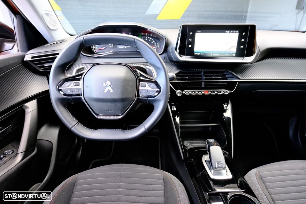 Peugeot 2008 1.2 PureTech Active Pack EAT8 - 13