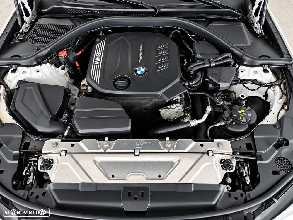 BMW 318 d Line Sport Auto - 33