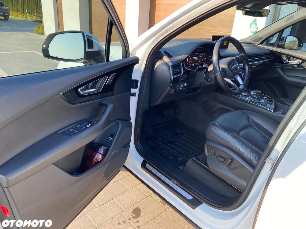 Audi Q7 - 33