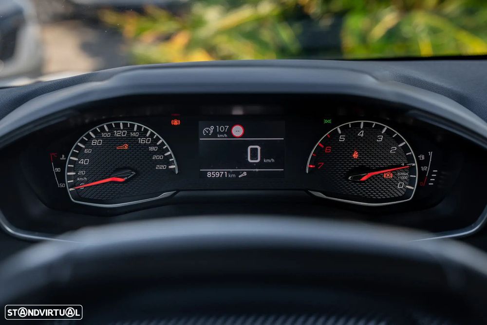 Peugeot 208 1.2 PureTech Active - 10