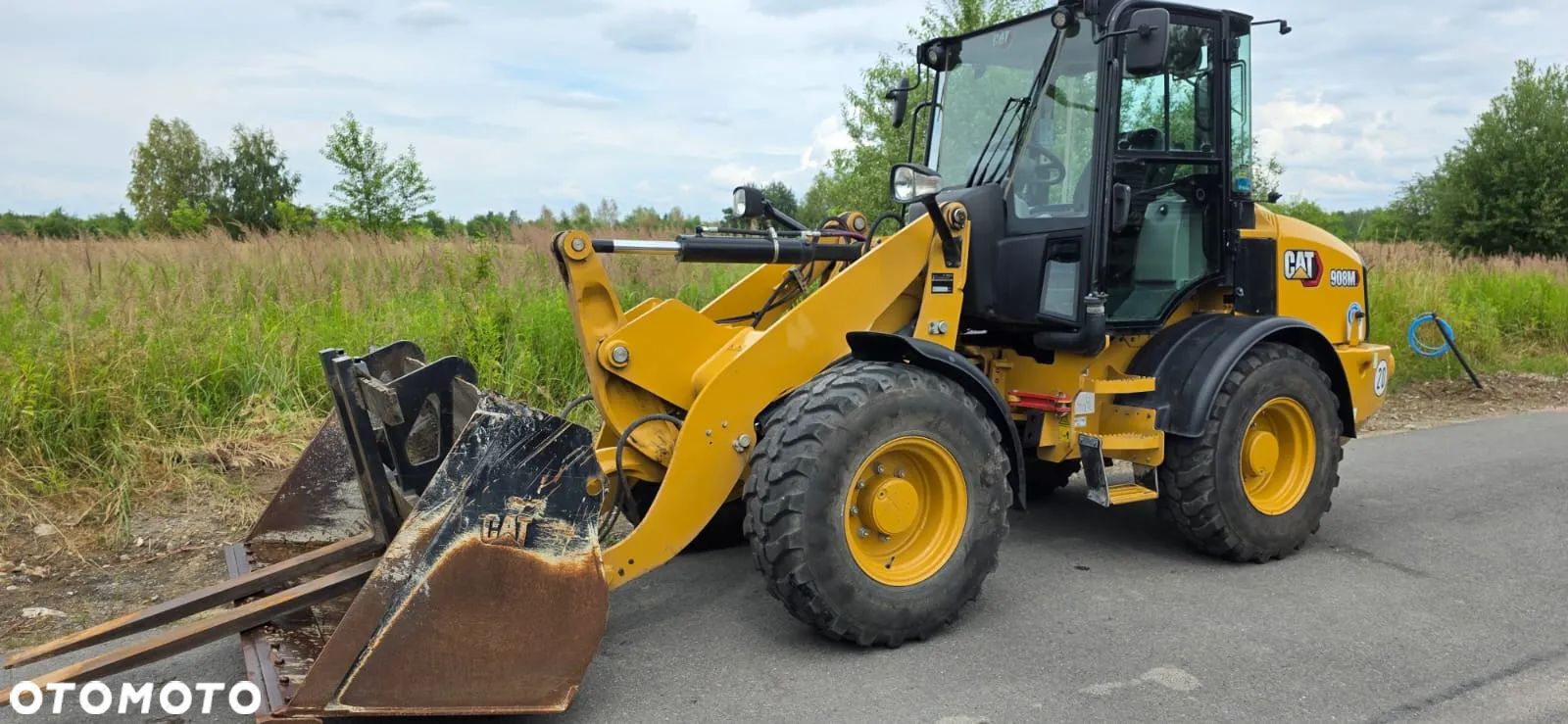 Caterpillar 908M -2022rok -1547godzin Caterpillar 908 , cat 908, cat 906 , cat 907 - 1