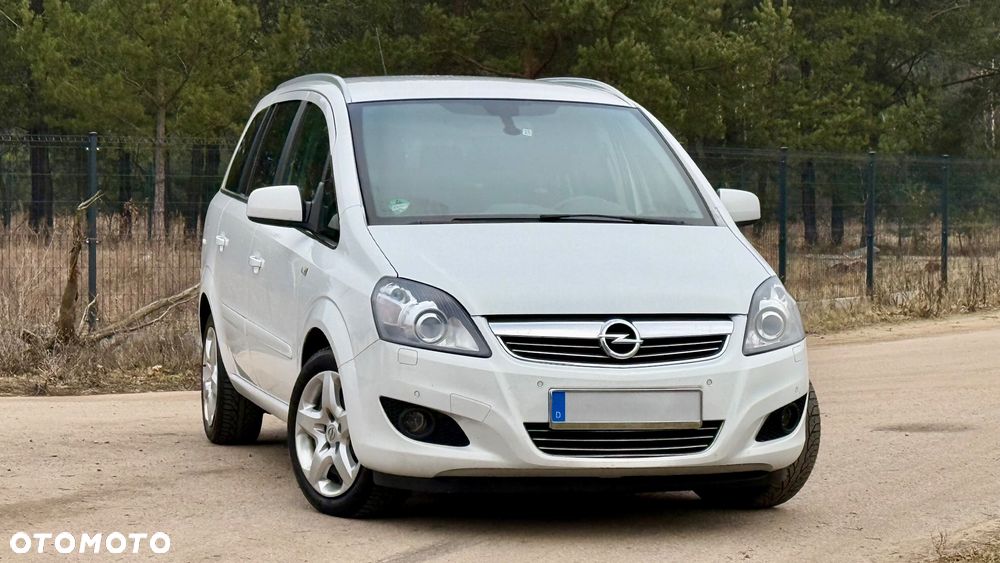 Opel Zafira 1.8 - 9
