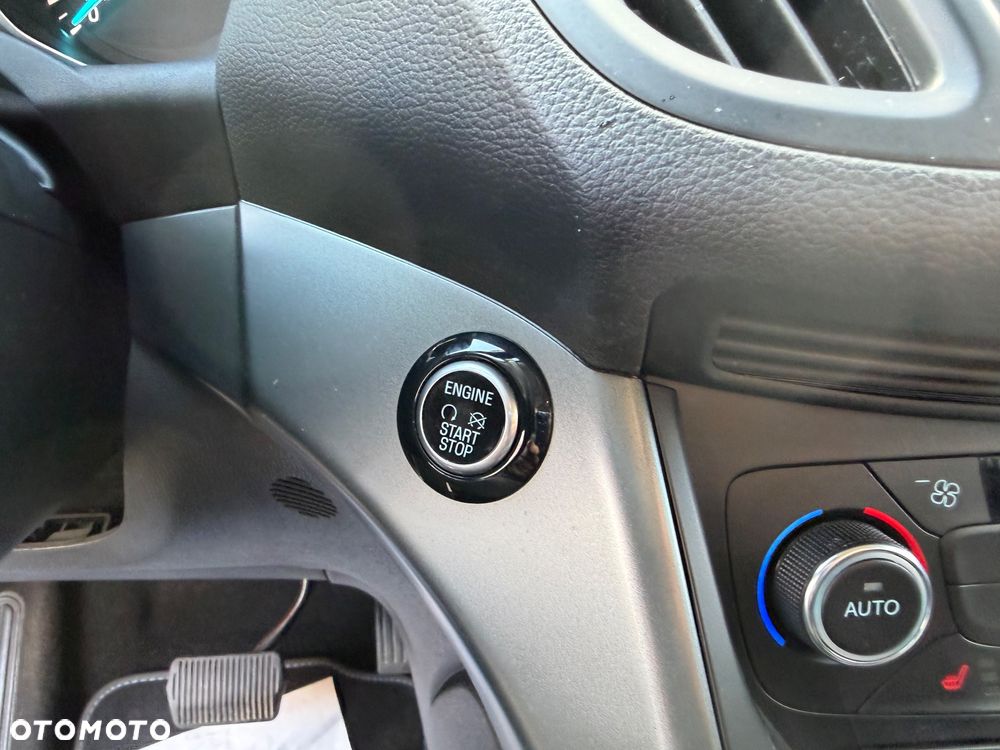 Ford Kuga 1.5 EcoBlue COOL&CONNECT - 17