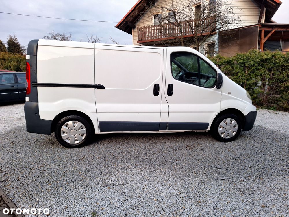 Renault Trafic, 130tys km, super stan - 30