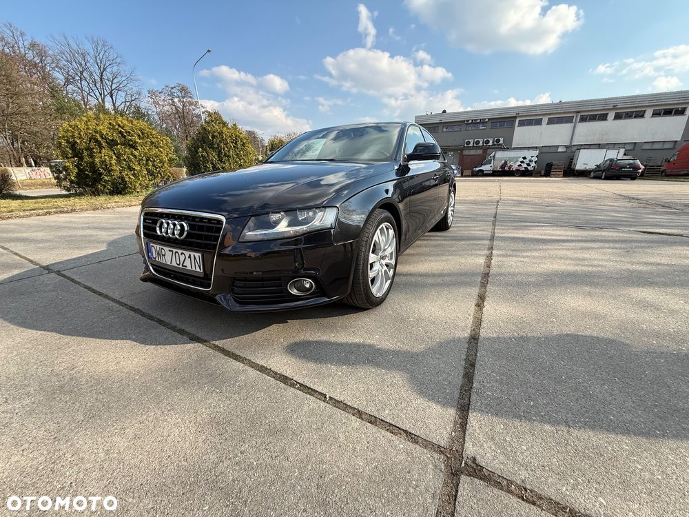 Audi A4 Limousine - 17