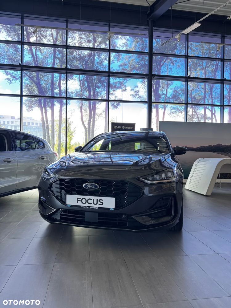 Ford Focus 1.0 EcoBoost mHEV ST-Line X