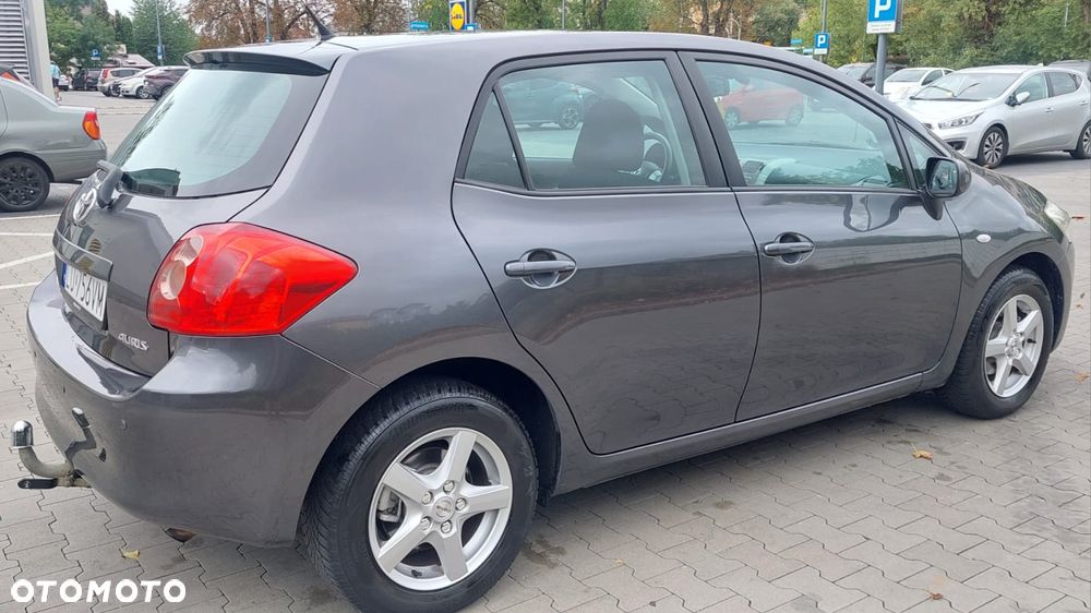 Toyota Auris 1.4 D-4D - 8
