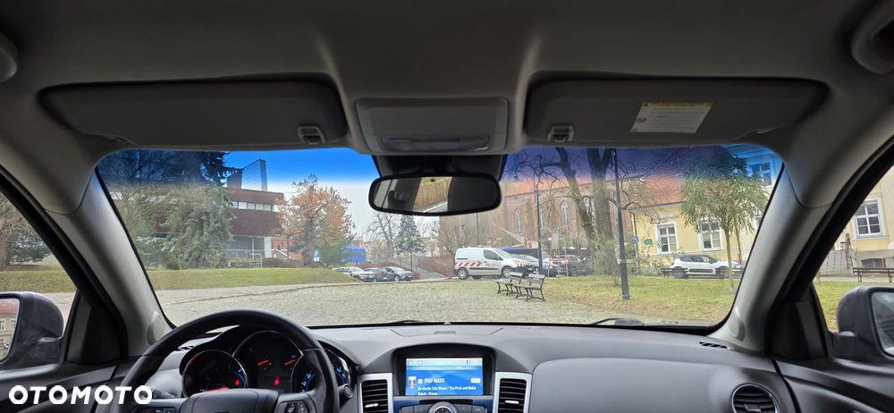 Chevrolet Cruze 1.8 LT+ - 20