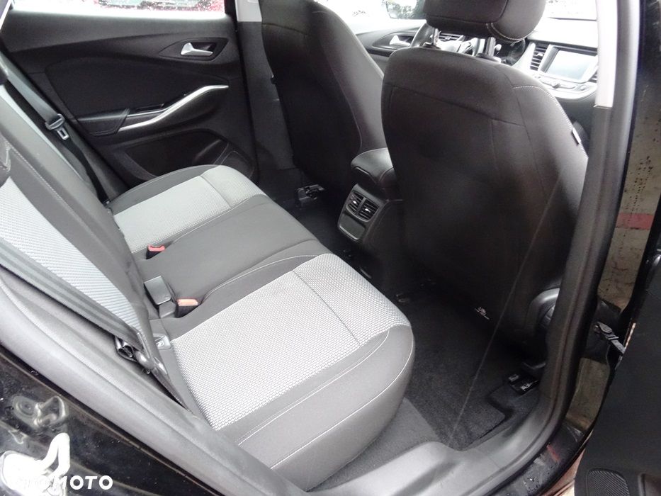 Opel Grandland X 1.2 T Enjoy S&S - 13