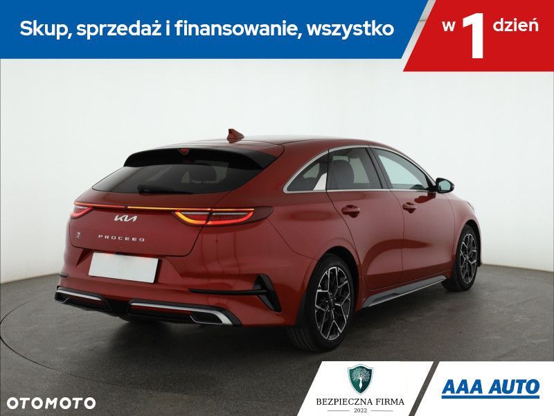 Kia ProCeed - 7