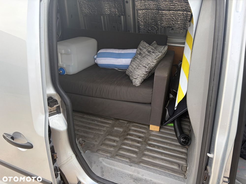 Volkswagen Caddy - 13