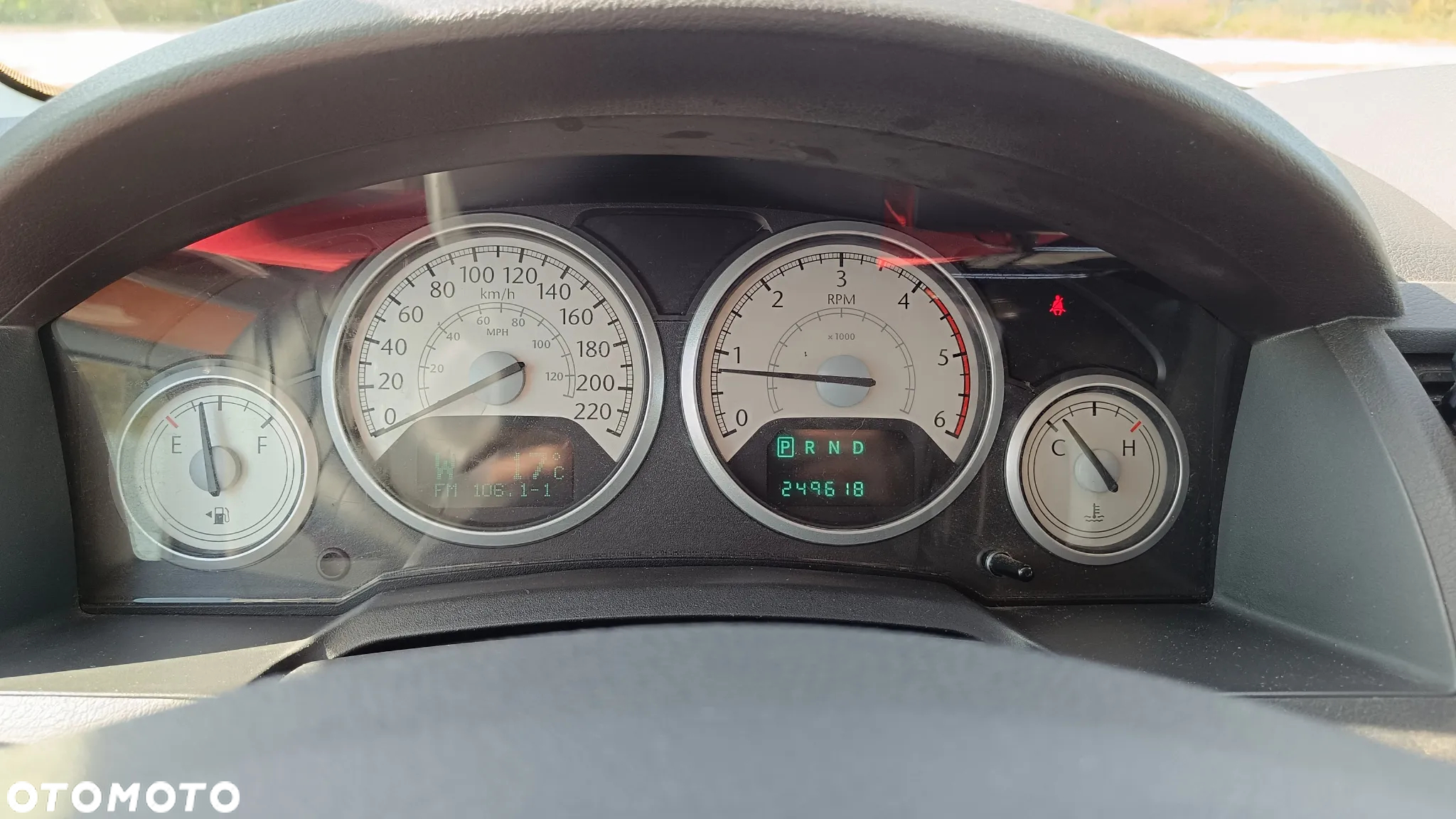 Chrysler Grand Voyager 2.8 CRD Limited - 10
