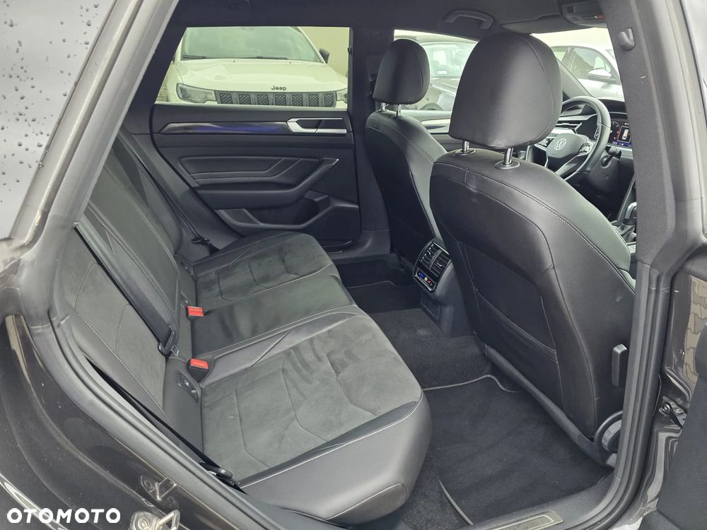 Volkswagen Arteon 2.0 TDI R-Line DSG - 11