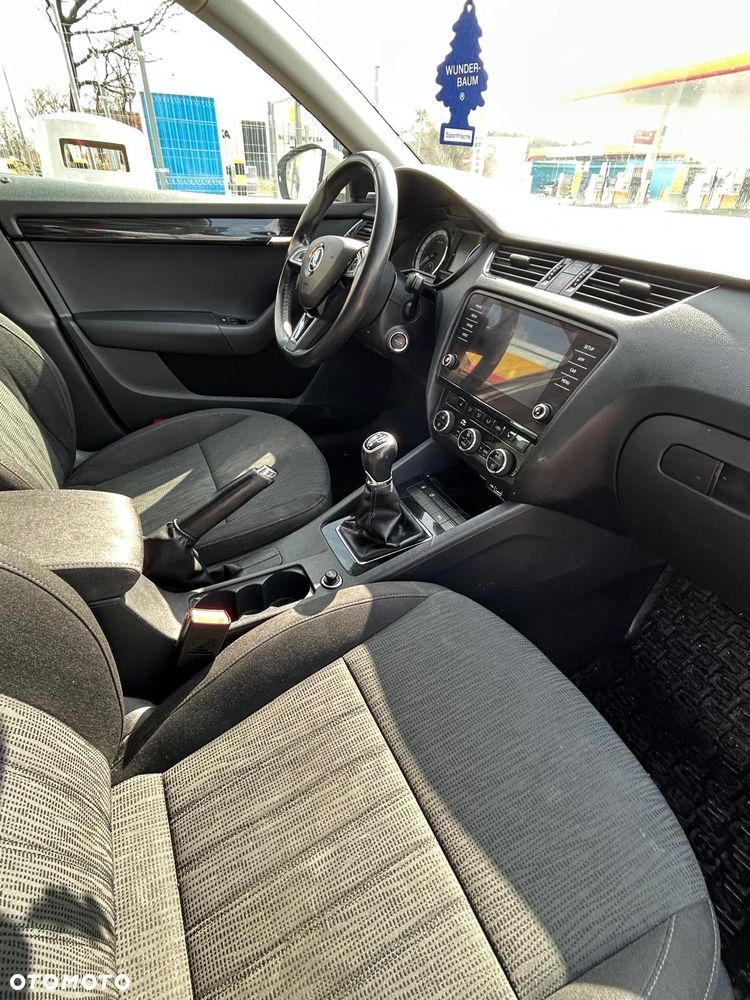 Skoda Octavia 1.6 TDI Style - 8