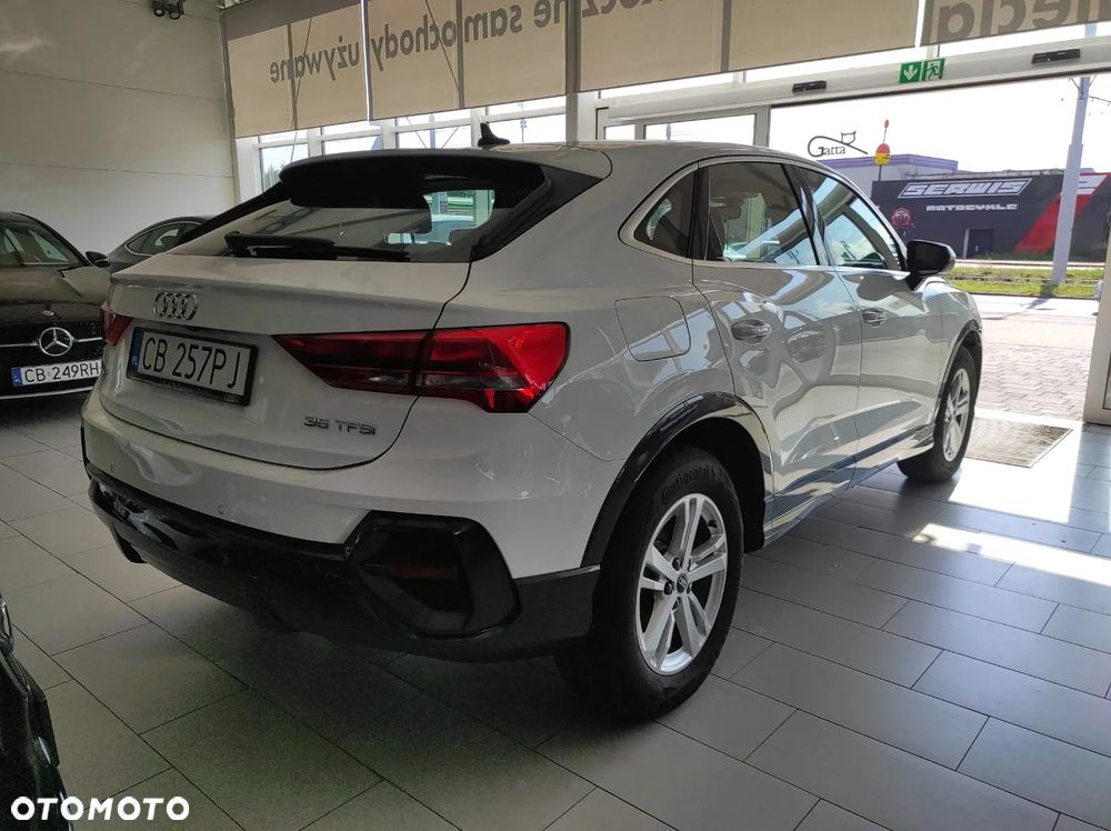 Audi Q3 Sportback - 6