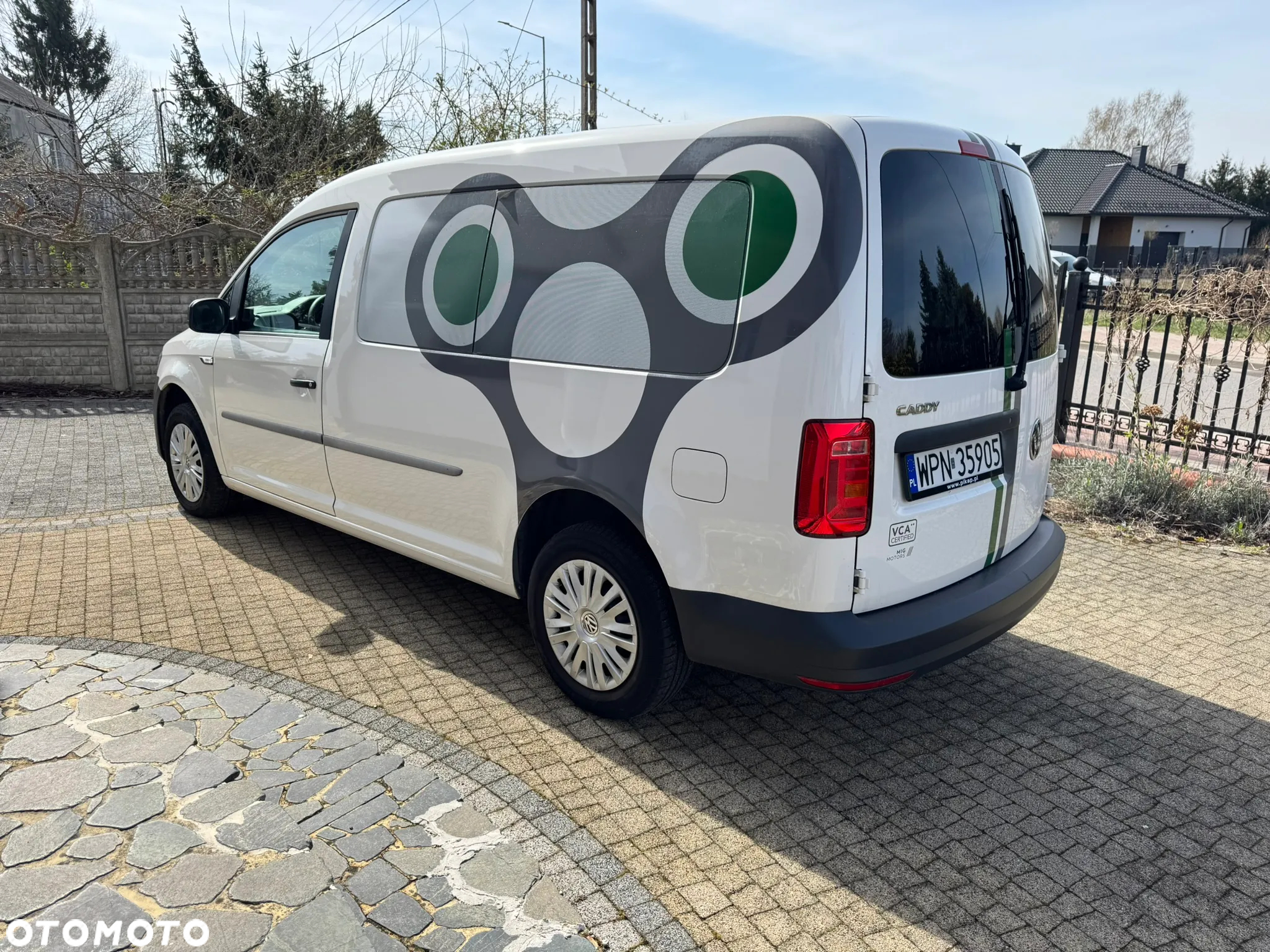Volkswagen Caddy Maxi 2.0 TDI Comfortline - 4