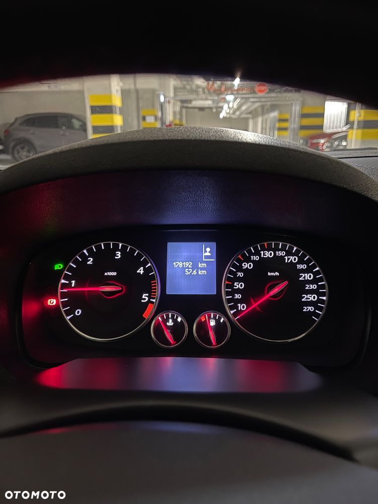 Renault Laguna 2.0 DCi GT 4WS - 21