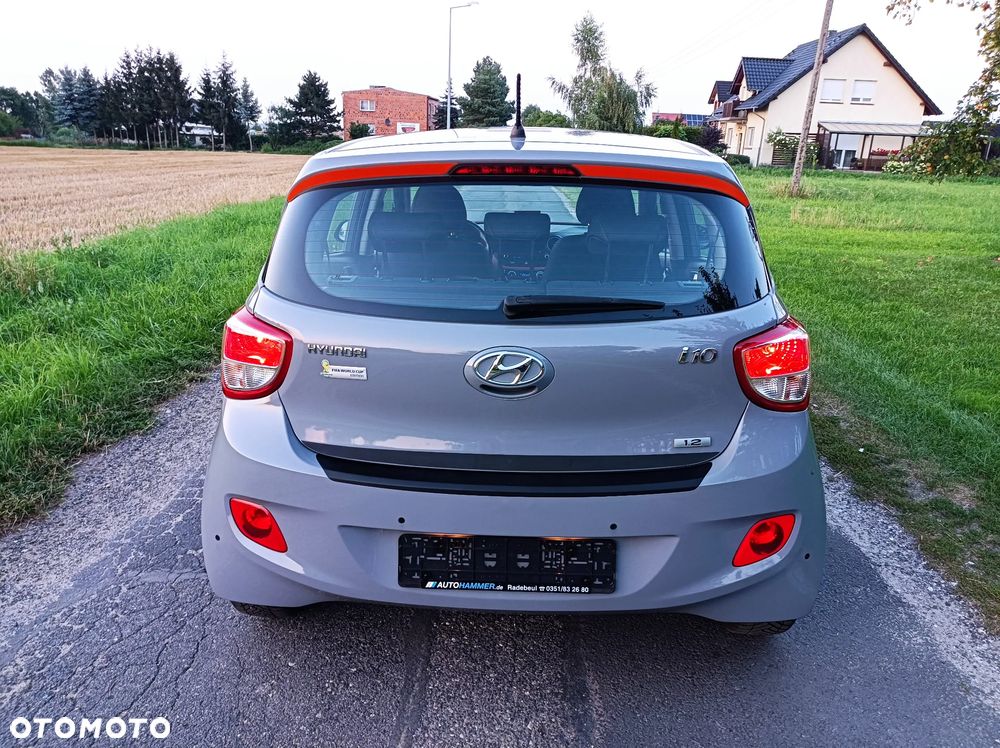 Hyundai i10 1.2 YES Gold - 38