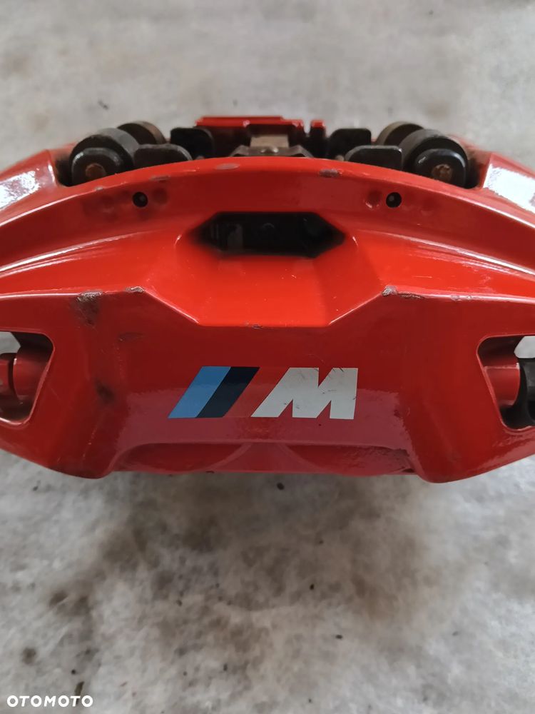 BMW G30 G20 G01 G02 X3 X4 G30 M-PAKIET ZACISK PRAWY PRZÓD KLOCKI 348 - 4