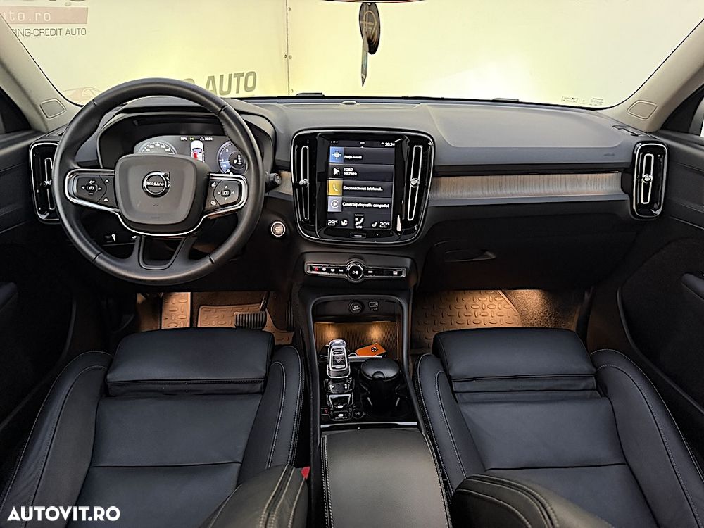 Volvo XC 40 D4 AWD Inscription - 8