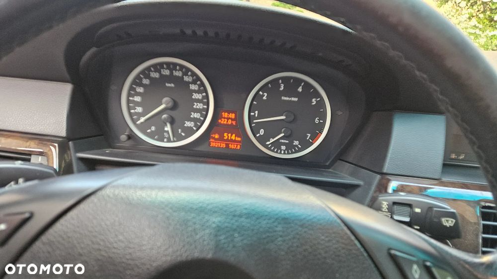BMW Seria 5 520i - 9