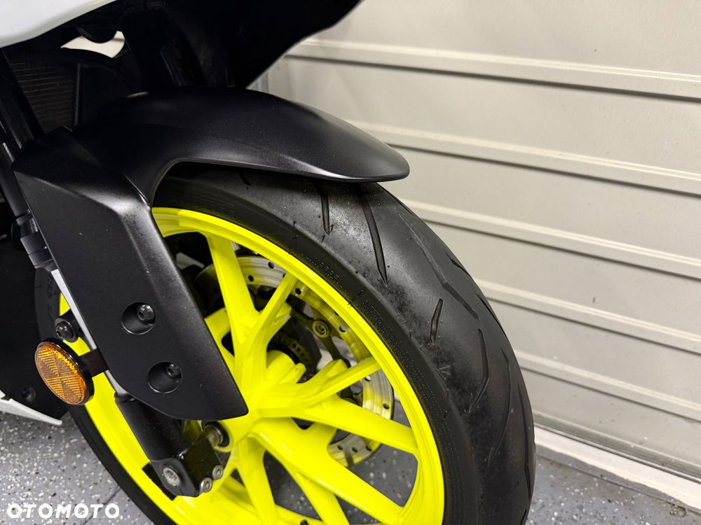 Yamaha R125 - 6