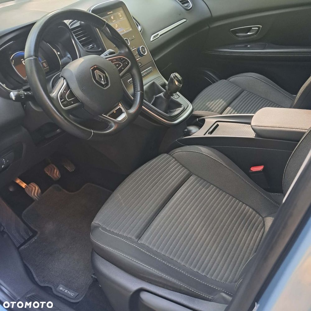 Renault Scenic - 13