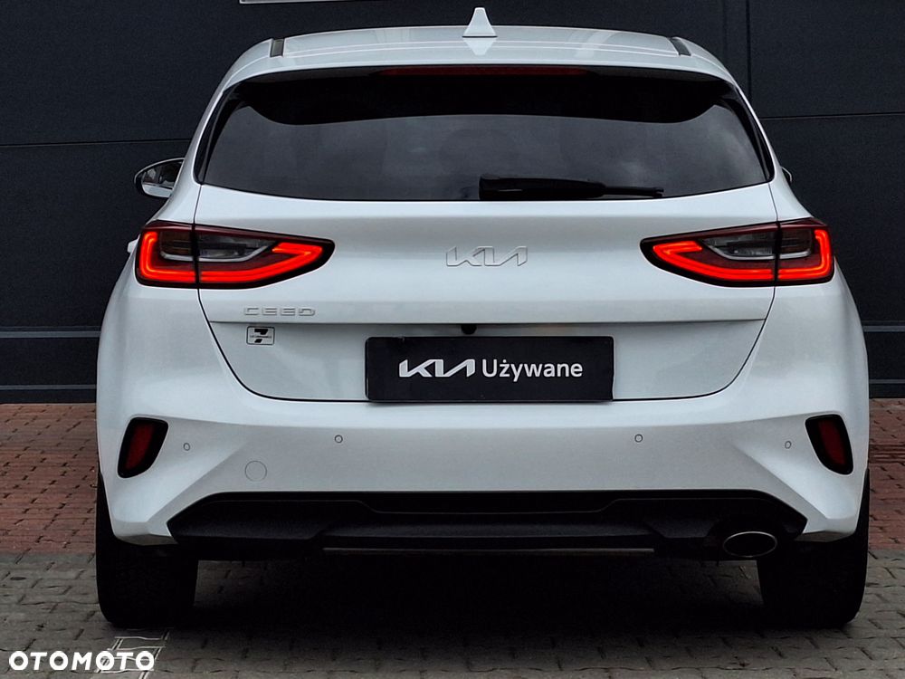 Kia Ceed 1.5 T-GDI M DCT - 22