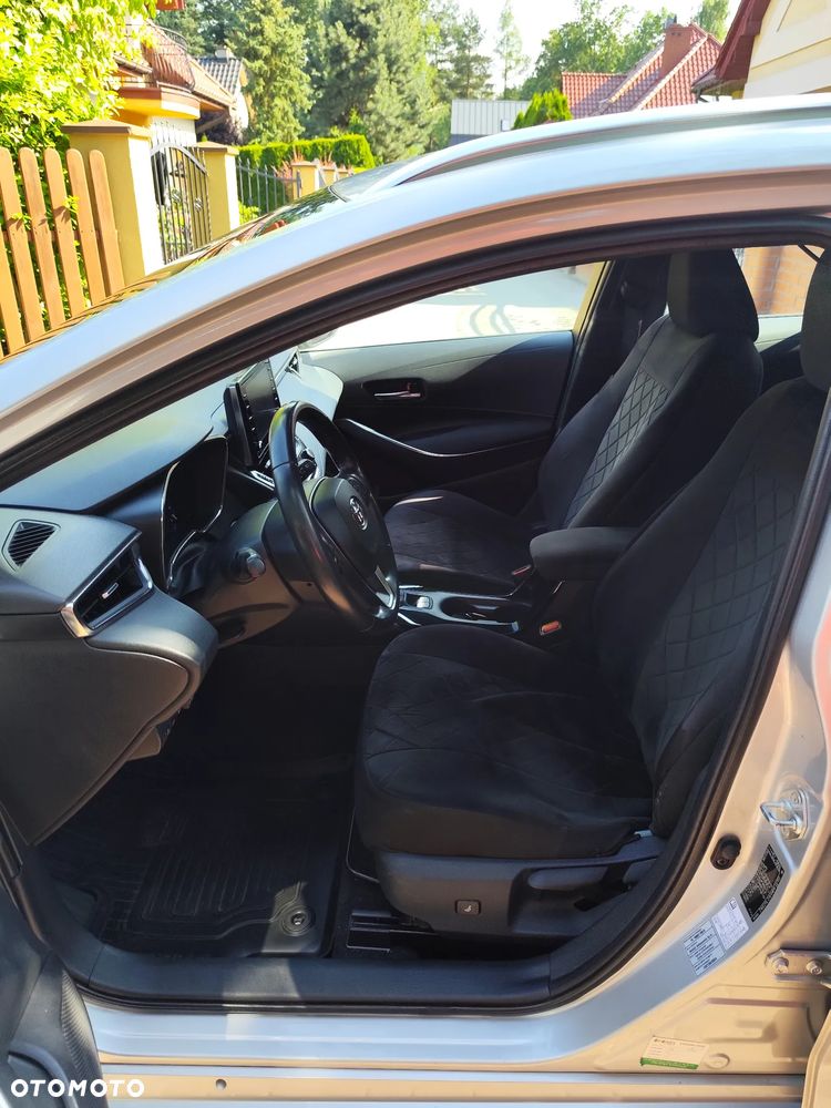 Toyota Corolla 1.8 Hybrid Comfort - 14