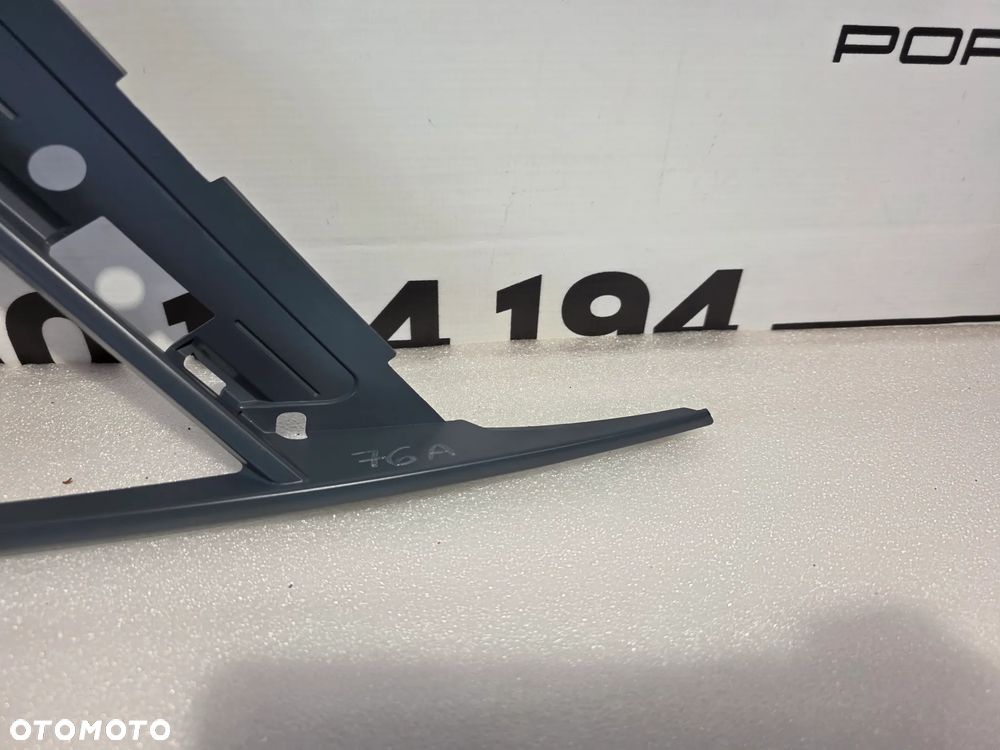 SEAT IBIZA V 6F0 17- LEWA / PRAWA KRATKA BOCZNA ZDERZAKA PRZEDNIEGO PRZÓD NR 6F0853711 / 6F0853712 NR AUKCJI KB76 - 6