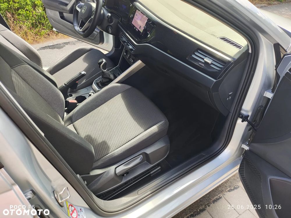 Volkswagen Polo - 13