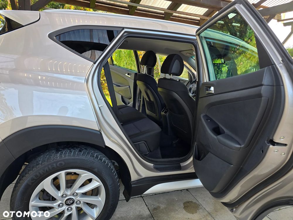 Hyundai Tucson ver-1-7-crdi-bluedrive-classic-2wd-dct - 14