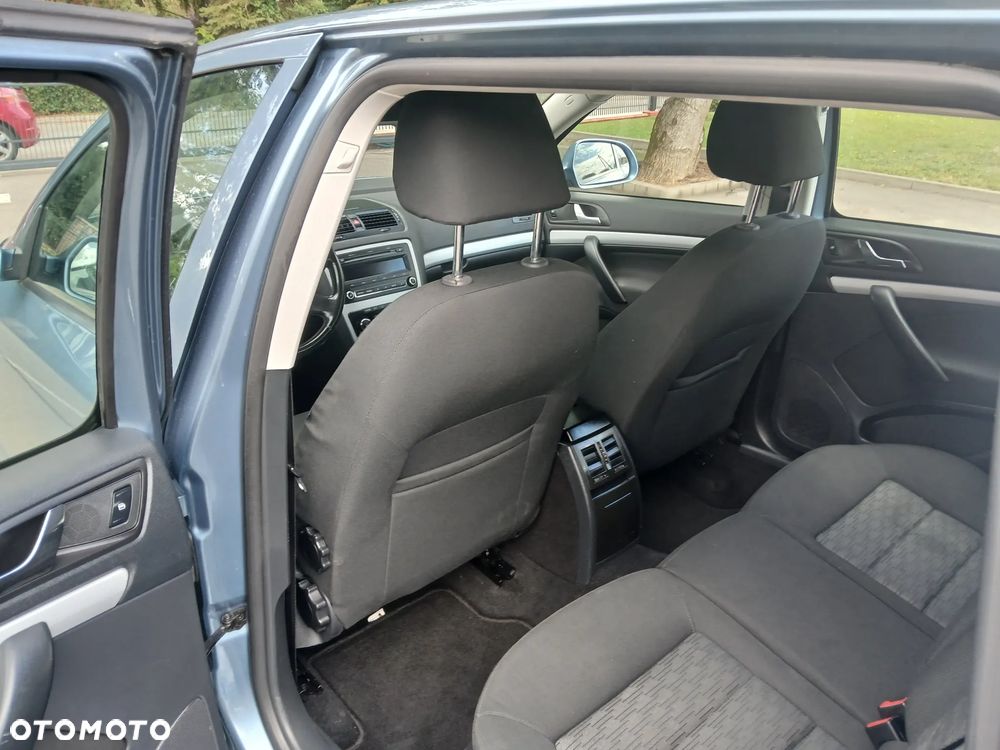 Skoda Octavia 2.0 TDI DPF DSG Elegance - 14
