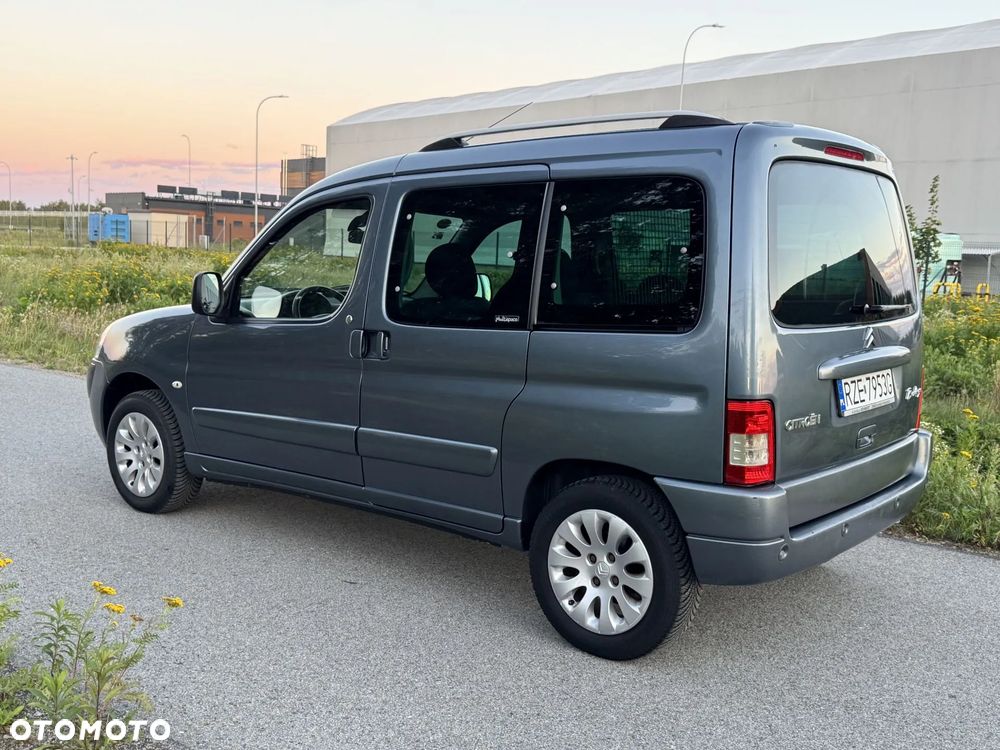 Citroën Berlingo Multispace 1.6 HDI Exclusive - 4