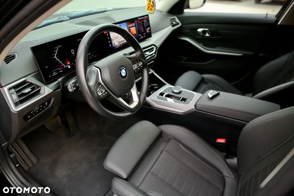 BMW Seria 3 318d Luxury Line - 11