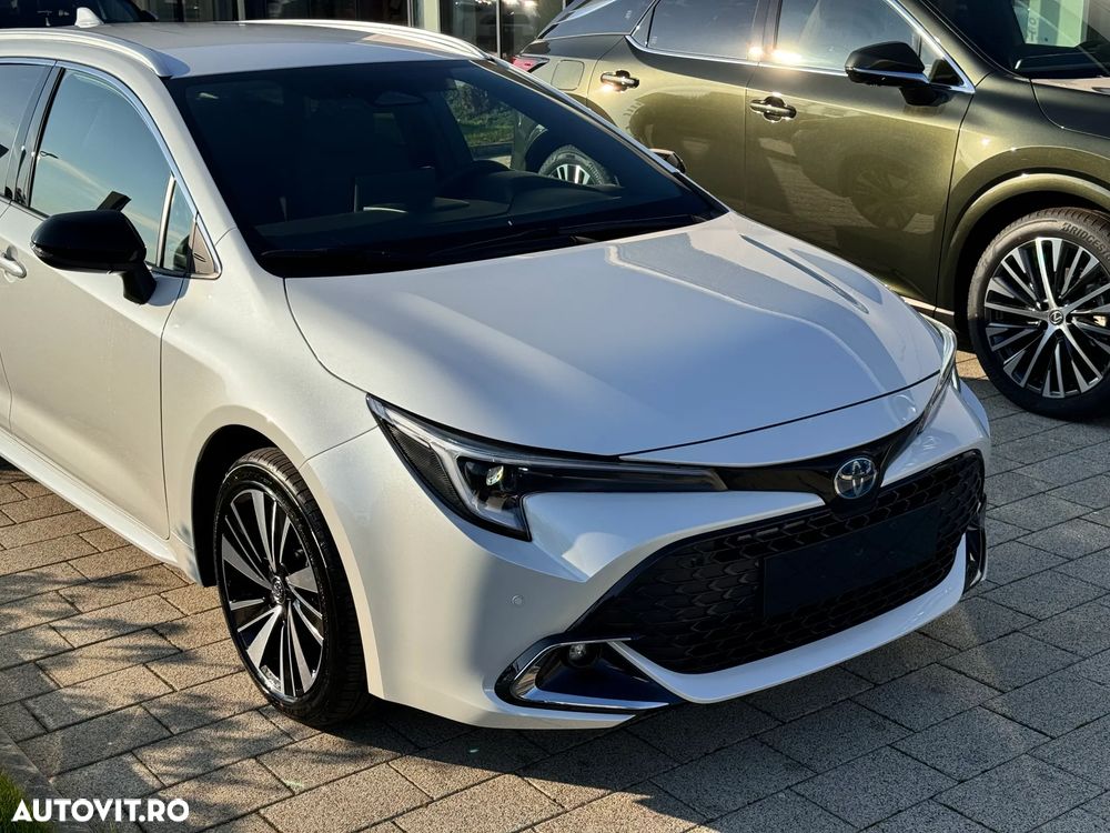 Toyota Corolla 1.8 HSD Dynamic - 9